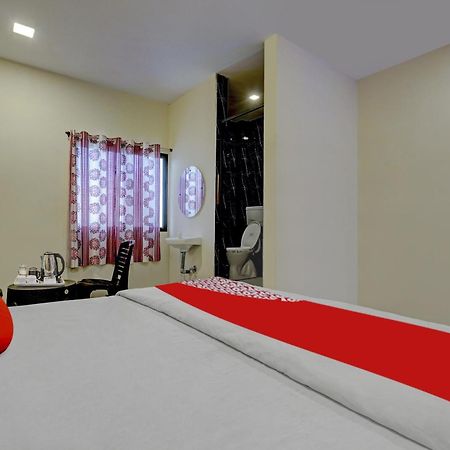 Oyo Flagship The Chirag Resort Bhandāra Exterior foto